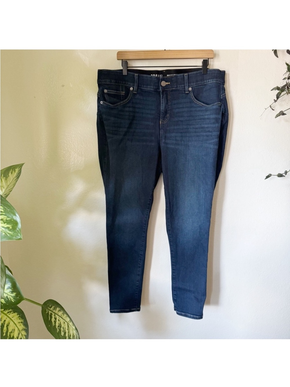 Torrid | Premium Stretch Bombshell Skinny Jeans